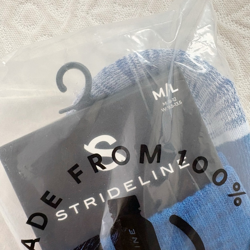 Blockbuster Blue Yellow Ticket Logo Crew Socks Sz M/L‎ - Picture 4 of 4